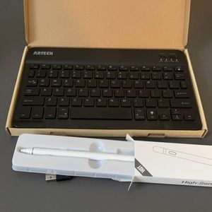 Arteck backlit keyboard and unbranded stylus